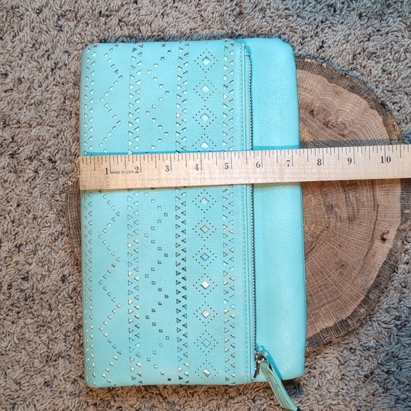 Urban Expressions Turquoise Vegan Crossbody Fold over Purse Clutch - Picture 10 of 11